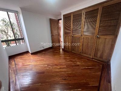 Apartamento en arriendo en Vizcaya, Medellín · foto 8 de 18