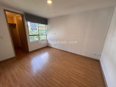 Apartamento de 2 alcobas en arriendo en Santa Maria De Los Angeles, Medellín, 105 m² · foto 4 de 11