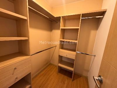 Apartamento de 2 alcobas en arriendo en Santa Maria De Los Angeles, Medellín, 105 m² · foto 6 de 11