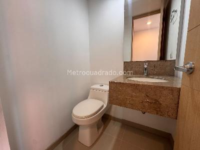 Apartamento de 2 alcobas en arriendo en Santa Maria De Los Angeles, Medellín, 105 m² · foto 9 de 11