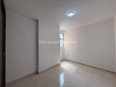 Apartamento de 3 alcobas en arriendo en Maria Auxiliadora, Sabaneta, 70 m² · foto 5 de 10