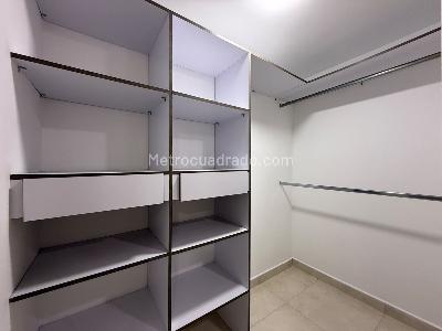 Apartamento de 3 alcobas en arriendo en Maria Auxiliadora, Sabaneta, 70 m² · foto 6 de 10