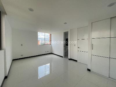 Apartamento en venta en Los Balsos, Medellín · foto 10 de 19