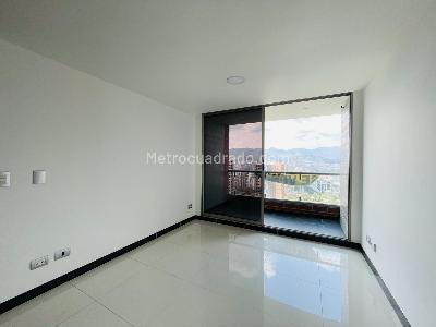 Apartamento en venta en Los Balsos, Medellín · foto 13 de 19