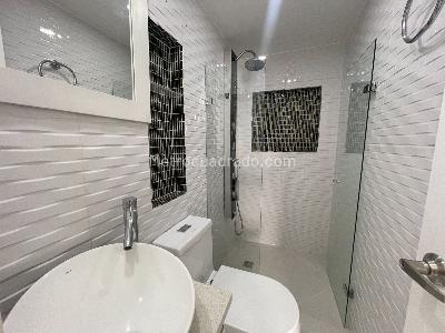 Apartamento en venta en Los Balsos, Medellín · foto 15 de 19