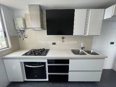 Apartamento en venta en Los Balsos, Medellín · foto 4 de 19
