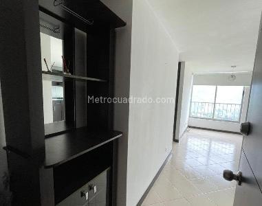 Apartamento en venta en San Antonio De Prado, Medellín · foto 3 de 12