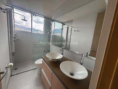 Apartamento de 3 alcobas en arriendo en Santa Maria De Los Angeles, Medellín, 140 m² · foto 14 de 17