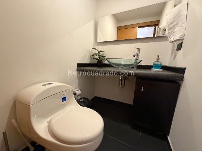 Apartamento de 1 alcoba en arriendo en El Poblado, Medellín, 100 m² · foto 11 de 12