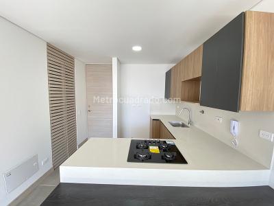 Apartamento de 1 alcoba en arriendo en Los Balsos, Medellín, 68 m² · foto 4 de 11