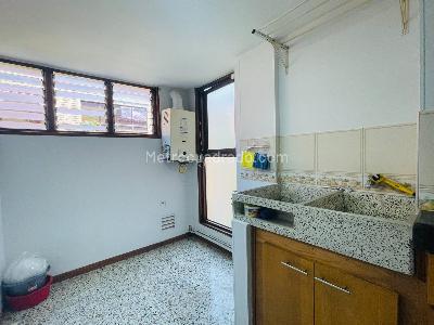 Apartamento en venta en El Poblado, Medellín · foto 14 de 18