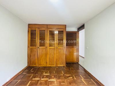 Apartamento en venta en El Poblado, Medellín · foto 9 de 18