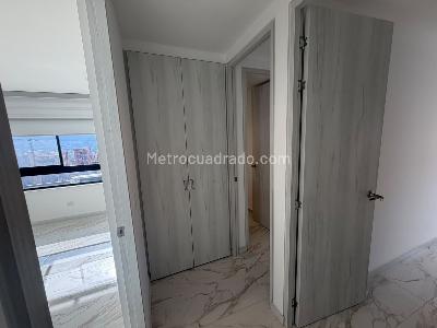 Apartamento de 3 alcobas en arriendo en El Poblado, Medellín, 100 m² · foto 10 de 17