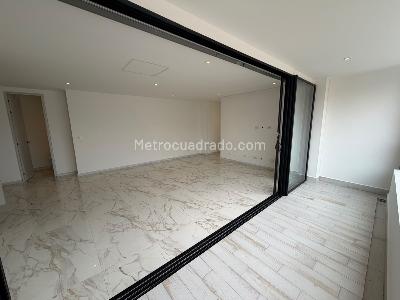 Apartamento de 3 alcobas en arriendo en El Poblado, Medellín, 100 m² · foto 17 de 17