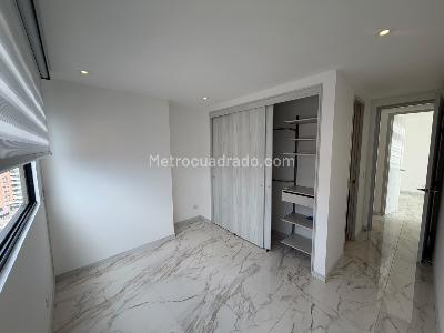 Apartamento de 3 alcobas en arriendo en El Poblado, Medellín, 100 m² · foto 9 de 17