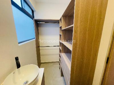 Apartamento en venta en Simon Bolivar, Itagüí · foto 9 de 17