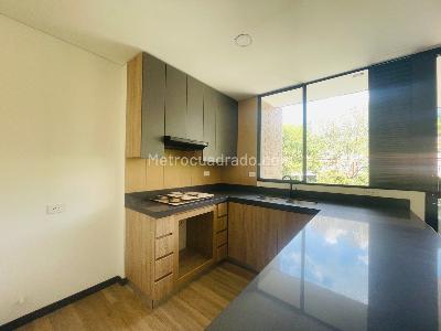 Apartamento en venta en Loma Las Brujas, Envigado · foto 3 de 18