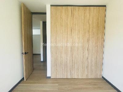 Apartamento en venta en Loma Las Brujas, Envigado · foto 9 de 18