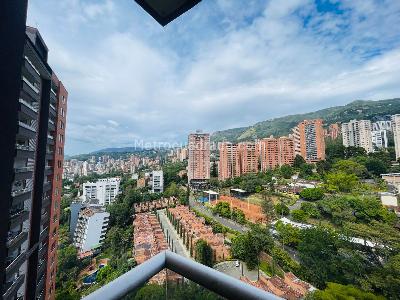 Apartamento de 3 alcobas en venta en El Poblado, Medellín, 116 m² · foto 16 de 18