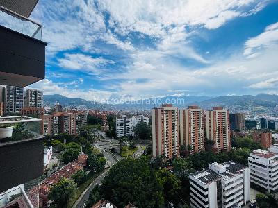 Apartamento de 3 alcobas en venta en El Poblado, Medellín, 116 m² · foto 17 de 18