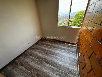 Apartamento de 3 alcobas en arriendo en Robledo Pajarito, Medellín, 55 m² · foto 7 de 11