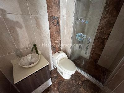 Apartamento de 3 alcobas en arriendo en Robledo Pajarito, Medellín, 55 m² · foto 9 de 11