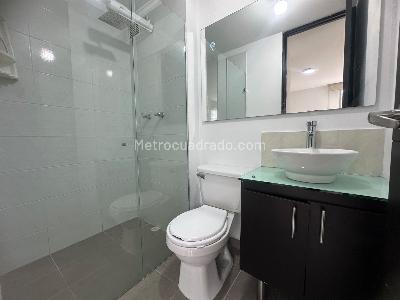 Apartamento de 3 alcobas en arriendo en El Trianon, Envigado, 70 m² · foto 11 de 13