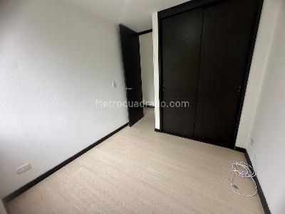 Apartamento de 3 alcobas en arriendo en El Trianon, Envigado, 70 m² · foto 6 de 13