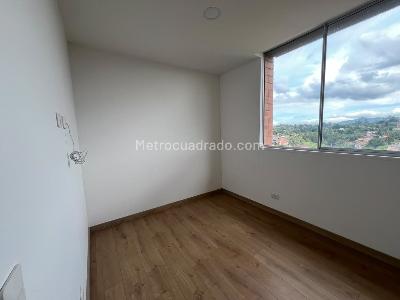 Apartamento de 3 alcobas en venta en Los Colegios, Rionegro, 78 m² · foto 10 de 15