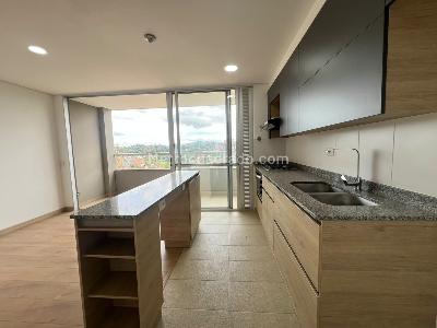 Apartamento de 3 alcobas en venta en Los Colegios, Rionegro, 78 m² · foto 3 de 15