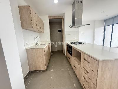 Apartamento en arriendo en Los Colegios, Rionegro · foto 3 de 15