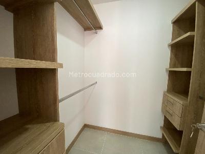 Apartamento de 3 alcobas en arriendo en Los Colegios, Rionegro, 78 m² · foto 11 de 17