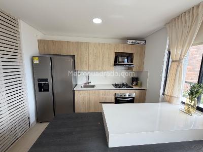 Apartamento de 1 alcoba en arriendo en El Poblado, Medellín, 55 m² · foto 4 de 11