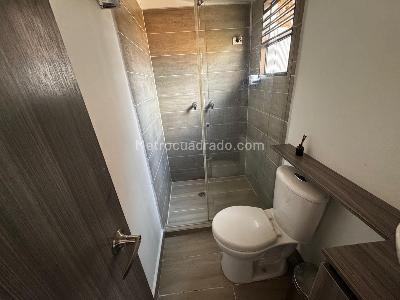 Apartaestudio en arriendo en Laureles, Medellín, 55 m² · foto 9 de 10