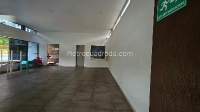 Apartamento de 2 alcobas en venta en Holanda, Sabaneta, 80 m² · foto 16 de 17