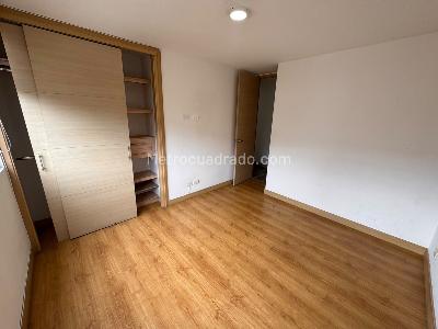 Apartamento de 3 alcobas en arriendo en Santa Maria De Los Angeles, Medellín, 140 m² · foto 10 de 19