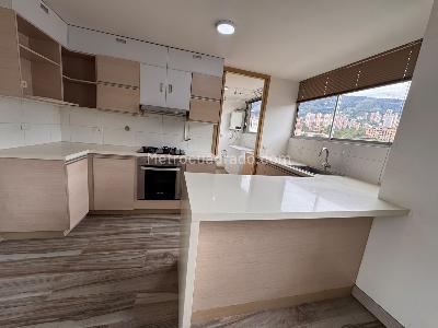 Apartamento de 3 alcobas en arriendo en Santa Maria De Los Angeles, Medellín, 140 m² · foto 6 de 19