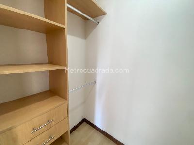 Apartamento en arriendo en Milla De Oro, Medellín · foto 10 de 17