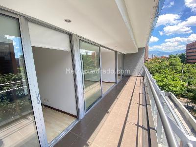 Apartamento en arriendo en Milla De Oro, Medellín · foto 15 de 17