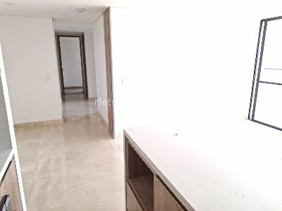 Apartamento en venta en Laureles, Medellín · foto 3 de 18