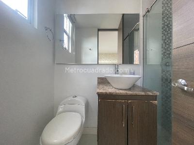 Apartamento en venta en Loma Del Esmeraldal, Envigado · foto 13 de 19