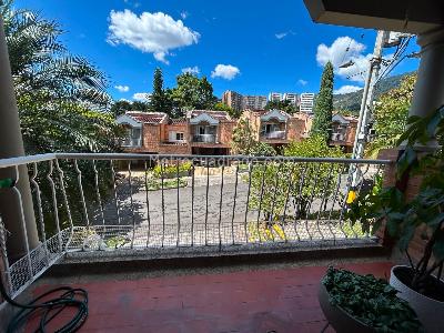 Apartamento de 2 alcobas en venta en Loma Del Escobero, Envigado, 164 m² · foto 18 de 18