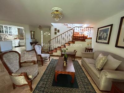 Apartamento de 2 alcobas en venta en Loma Del Escobero, Envigado, 164 m² · foto 3 de 18