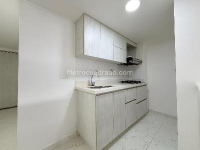 Apartamento de 2 alcobas en venta en El Trapiche, Sabaneta, 55 m² · foto 5 de 16