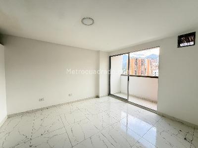 Apartamento de 2 alcobas en venta en El Trapiche, Sabaneta, 55 m² · foto 9 de 16