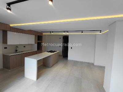 Apartamento de 3 alcobas en arriendo en Conquistadores, Medellín, 96 m² · foto 3 de 13
