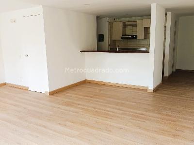 Apartamento en arriendo en El Tesoro, Medellín · foto 2 de 11