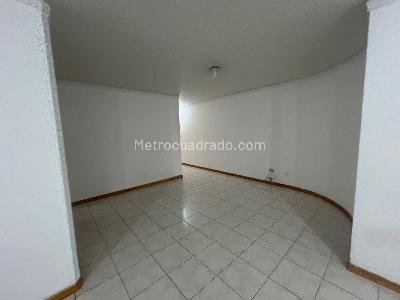 Apartamento de 3 alcobas en arriendo en Estadio, Medellín, 150 m² · foto 12 de 18