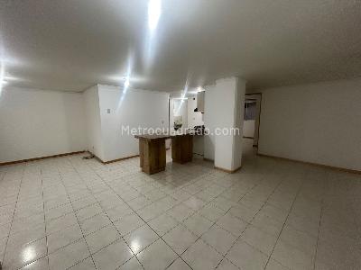 Apartamento de 3 alcobas en arriendo en Estadio, Medellín, 150 m² · foto 3 de 18