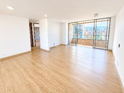 Apartamento de 2 alcobas en arriendo en Castropol, Medellín, 89 m² · foto 2 de 11